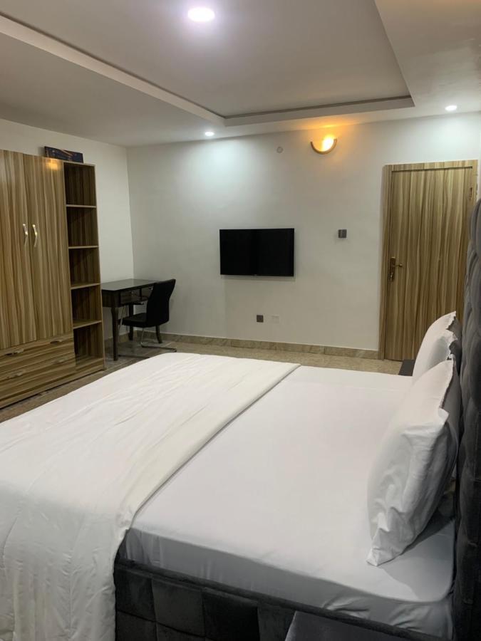 Weena Hotel & Resort Lagos Exterior photo